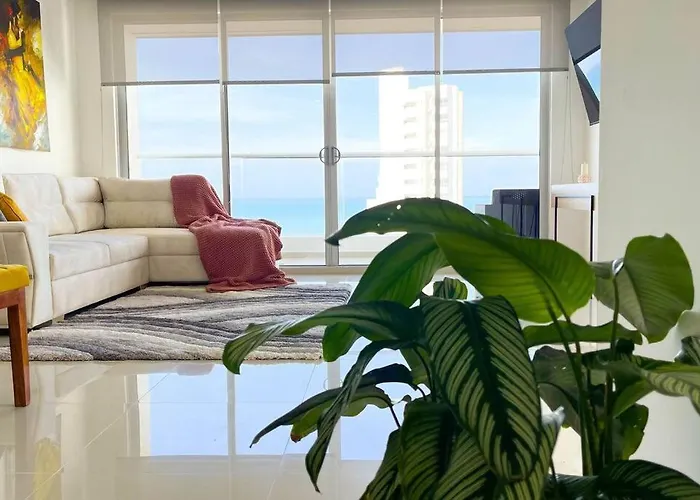 Spacious Luxury, Sea View